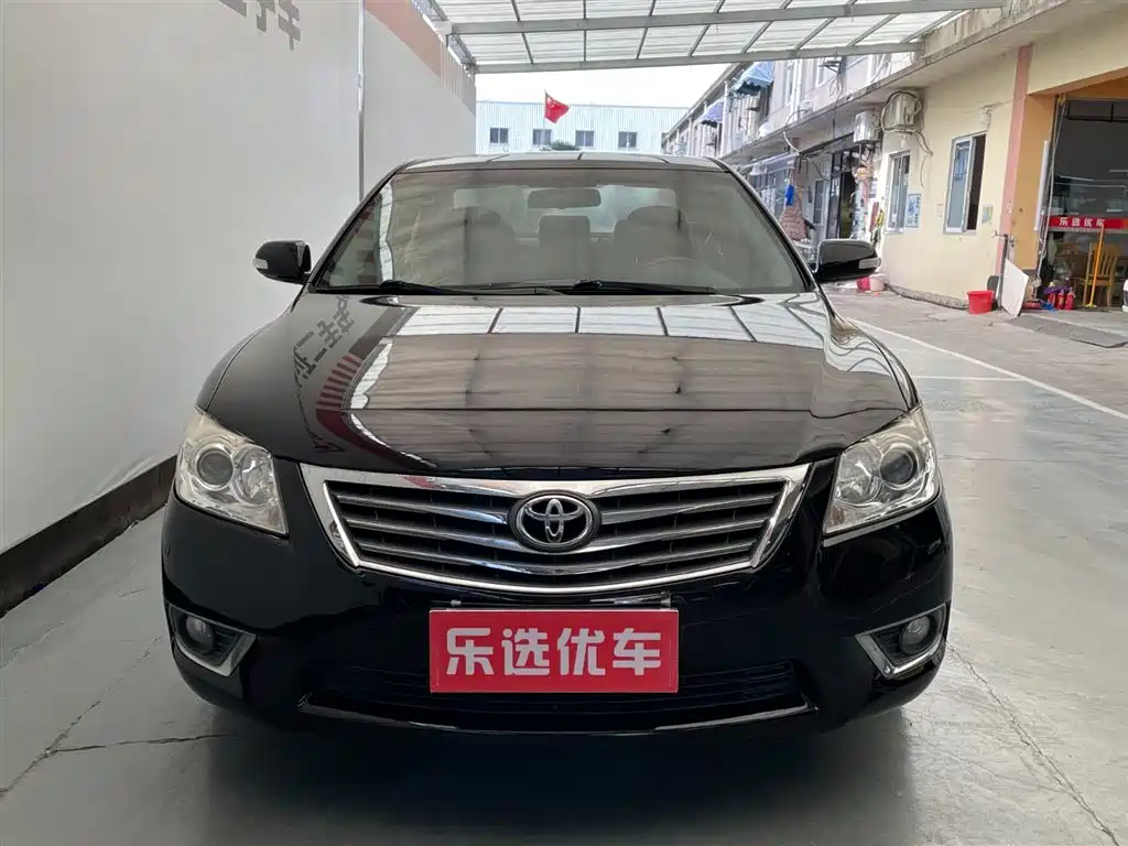 Toyota Camry 2011 240G Classic Anniversary Edition фото 2