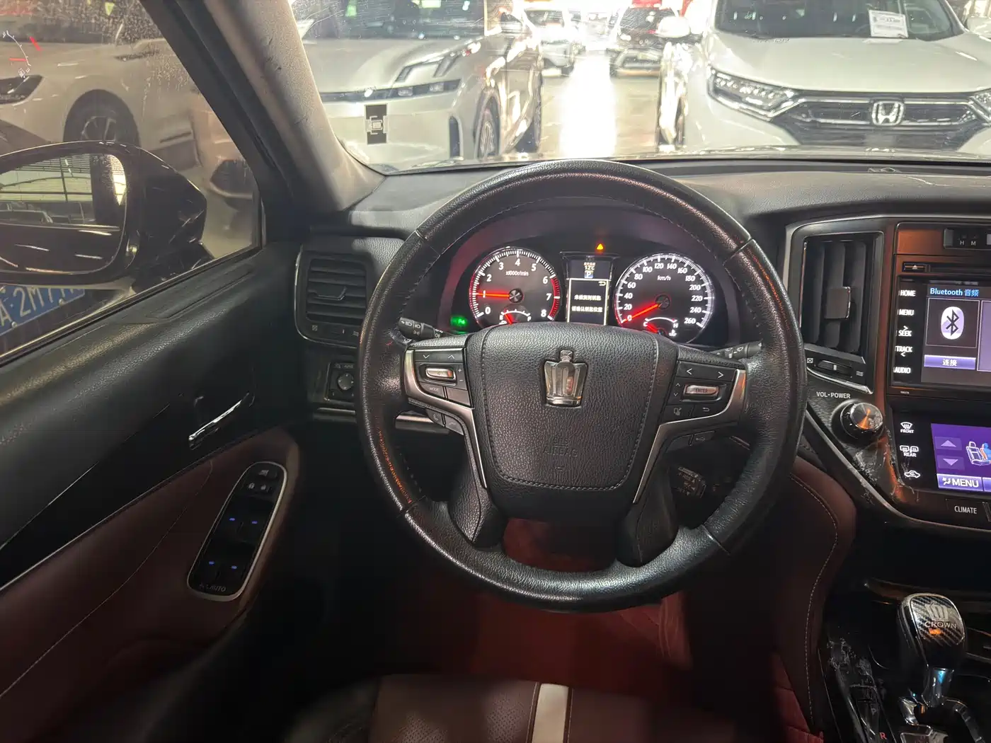 Toyota Crown 2015 2.0T Fashion фото 10
