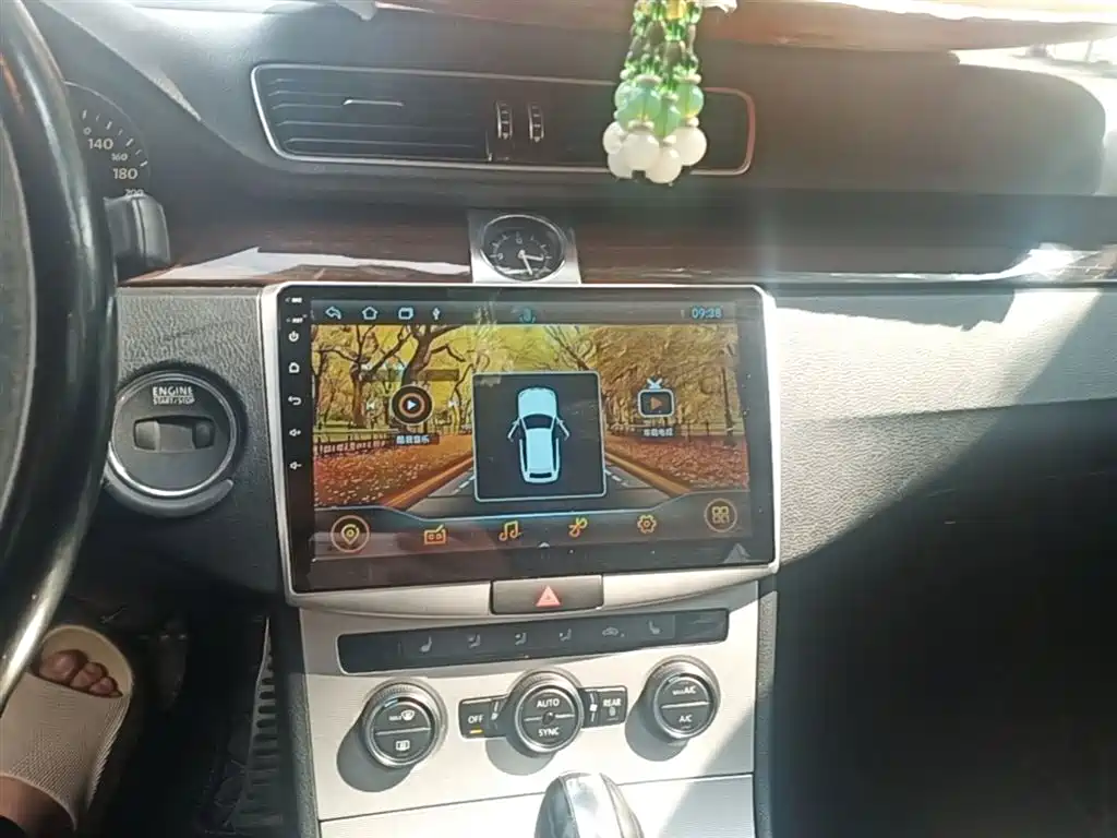 Volkswagen Magotan 2015 Facelift 1.8TSI Premium фото 13