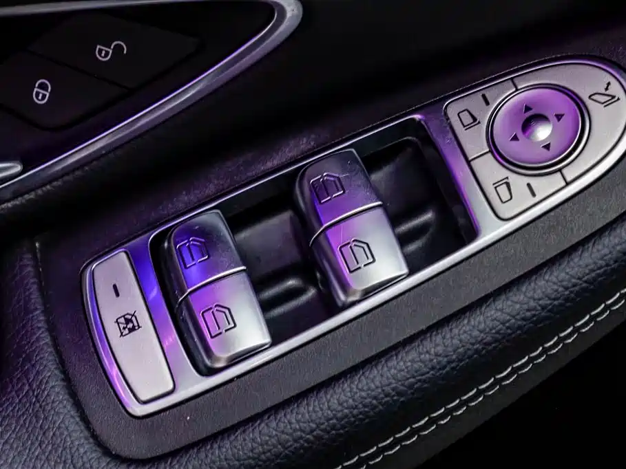 Mercedes-Benz GLC 2021 GLC 260 L 4MATIC Luxury фото 26
