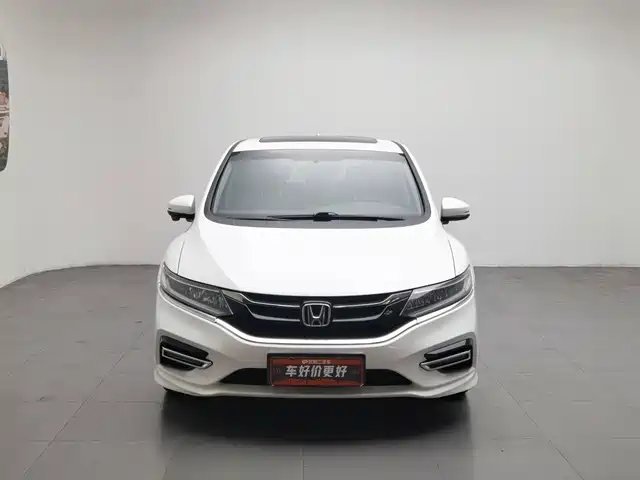 Honda Jade 2017 210TURBO CVT Luxury Edition 5-seater — фото 3