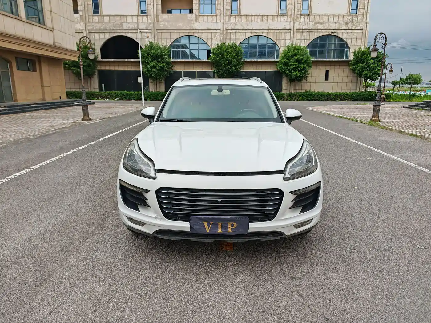 2018 Zotye SR9