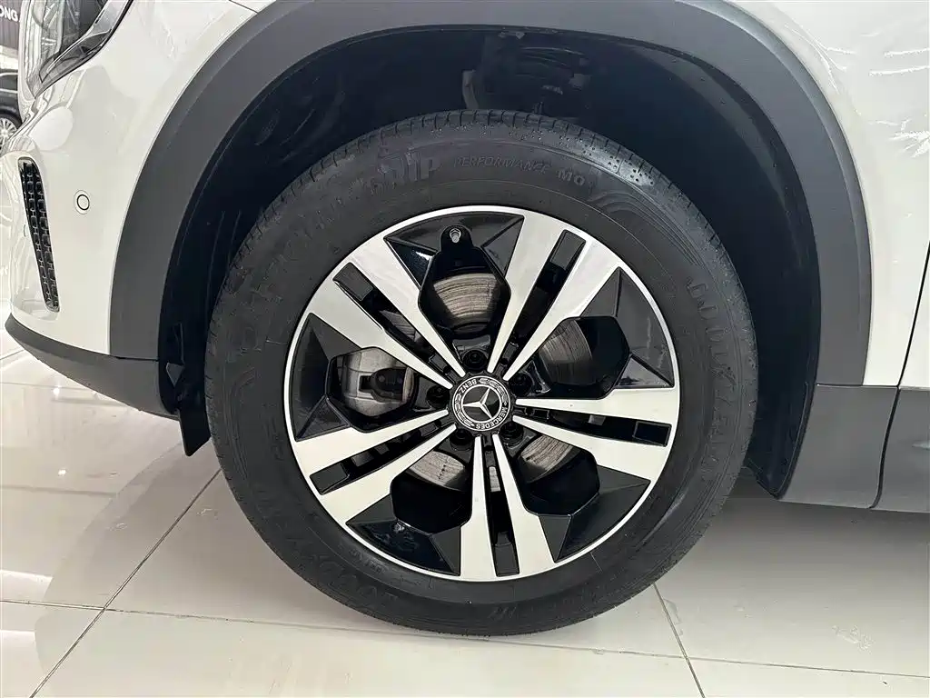 Mercedes-Benz GLB 2024 GLB 200 Dynamic фото 12