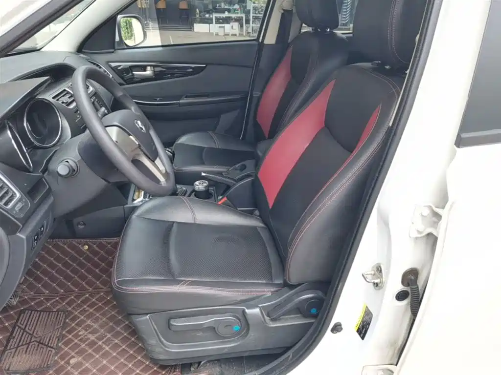 BAIC Huansu S2 2016 2016 1.5L Manual Startup Edition China IV