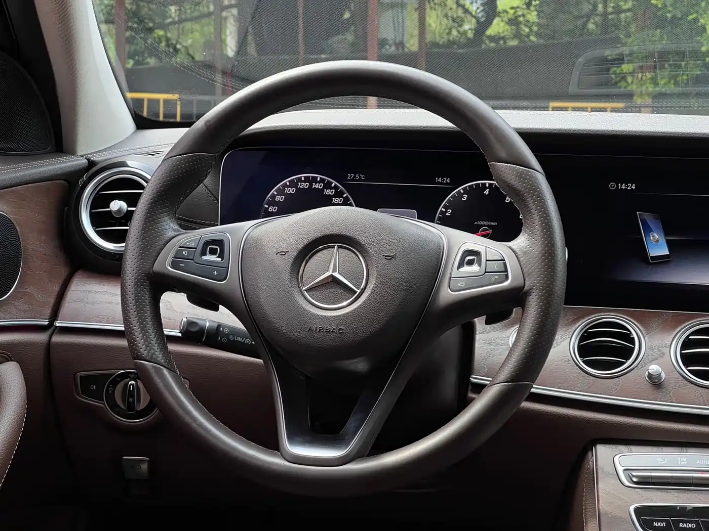 Mercedes-Benz E-Class 2018 Facelift E 300 L Fashion фото 22