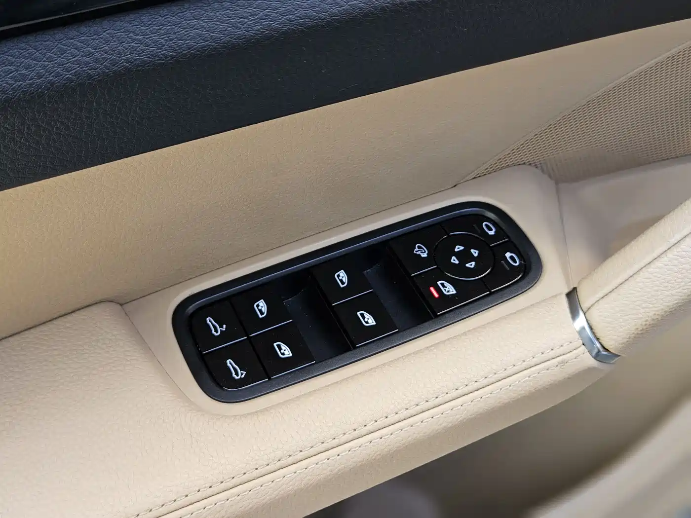 Porsche Cayenne 2018 Cayenne 3.0T фото 27