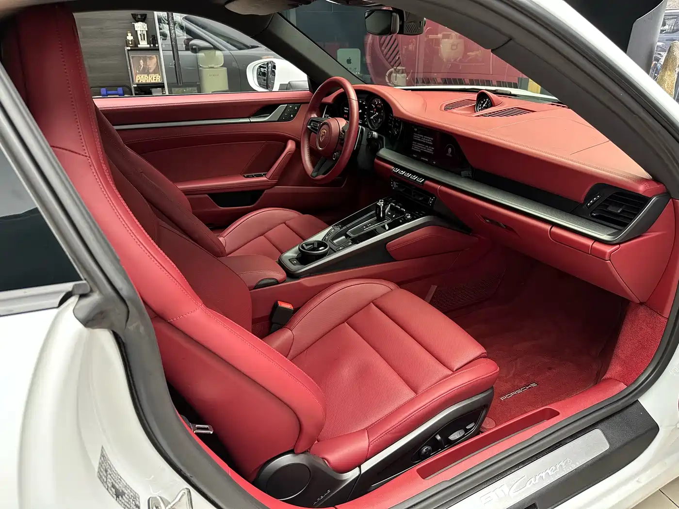 Porsche 911 2023 Carrera 3.0T фото 14