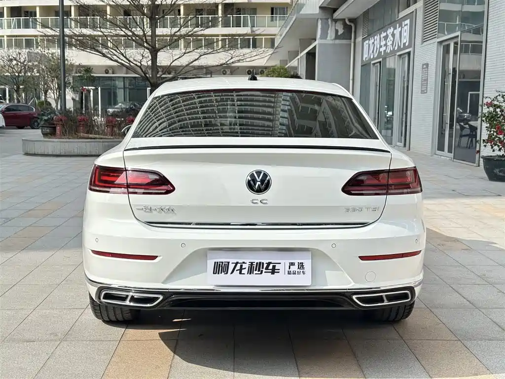 Volkswagen FAW-Volkswagen CC 2021 330TSI Dazzle Edition фото 7