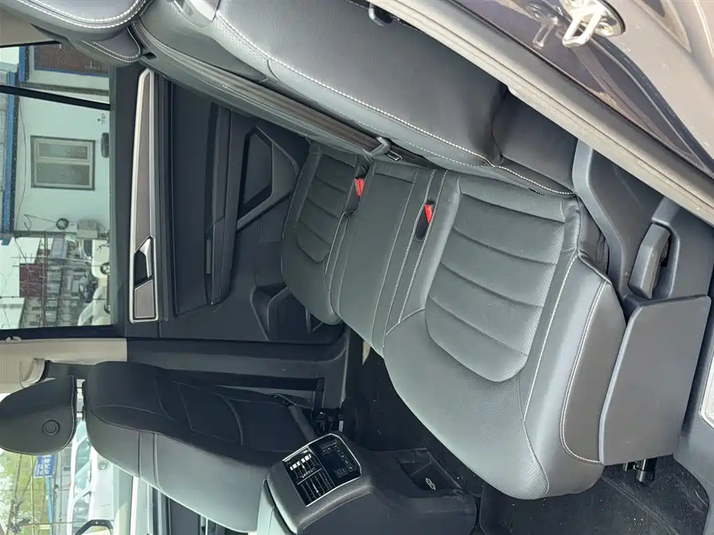 Volkswagen Teramont 2019 330TSI 2WD Luxury China VI фото 9