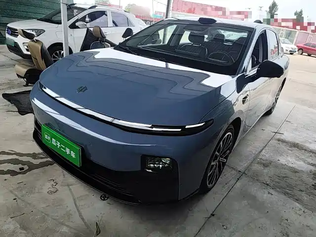 Leapmotor B01 2025