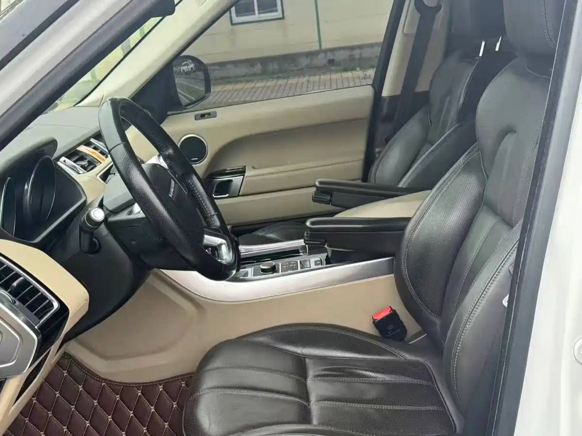 Land Rover Range Rover Sport 2015 3.0 SC V6 HSE фото 11
