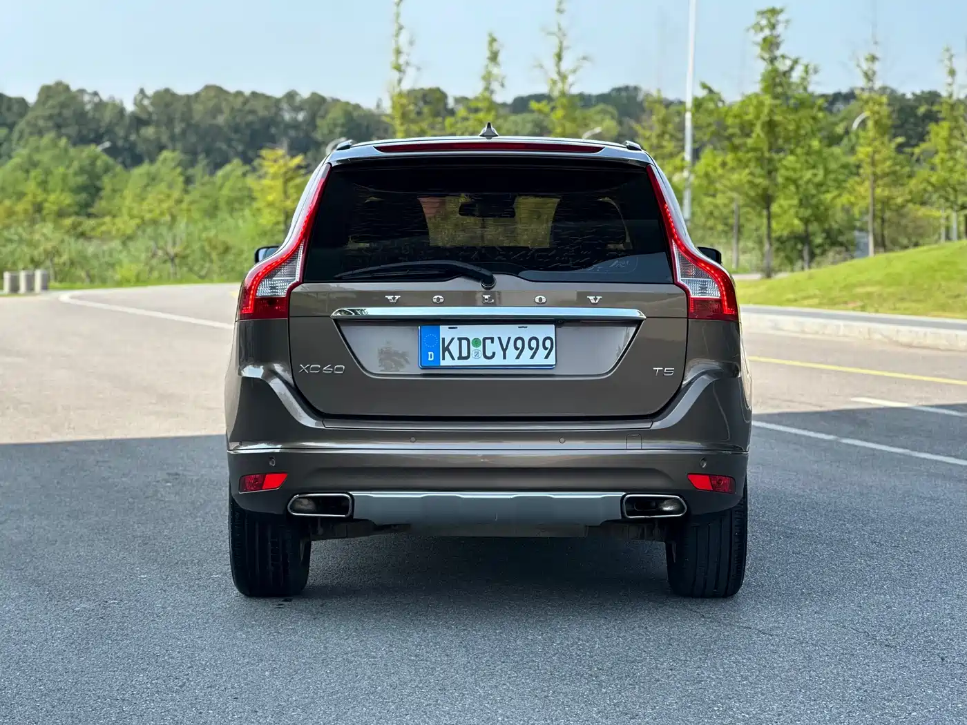 Фото 18 - Volvo XC60