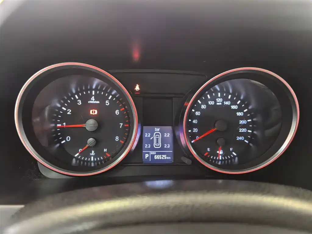 Haval H6 2015 Sport 1.5T Automatic 2WD Luxury фото 12