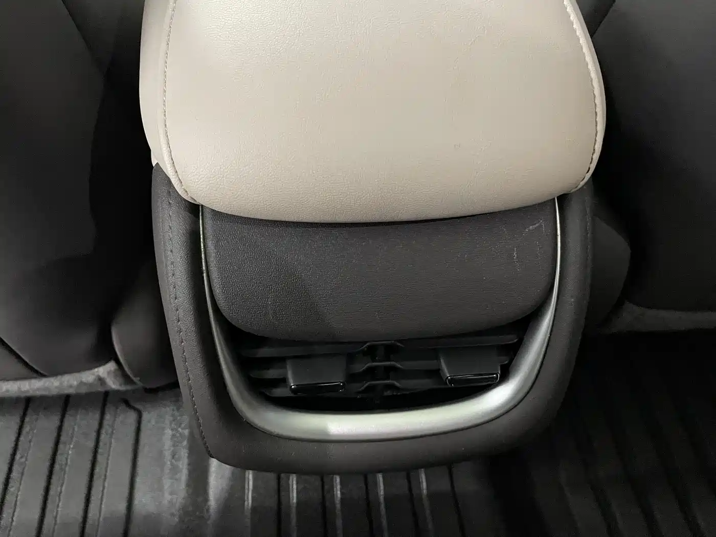 ZHIJI AUTOMOBILE ZHIJI L6