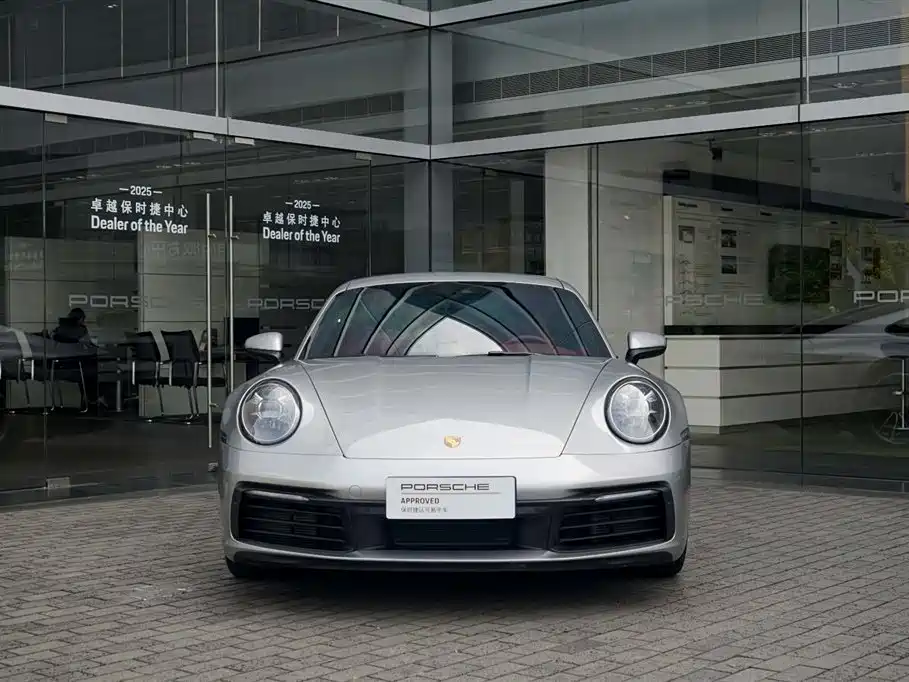 Porsche 911 2023 Carrera 3.0T фото 2