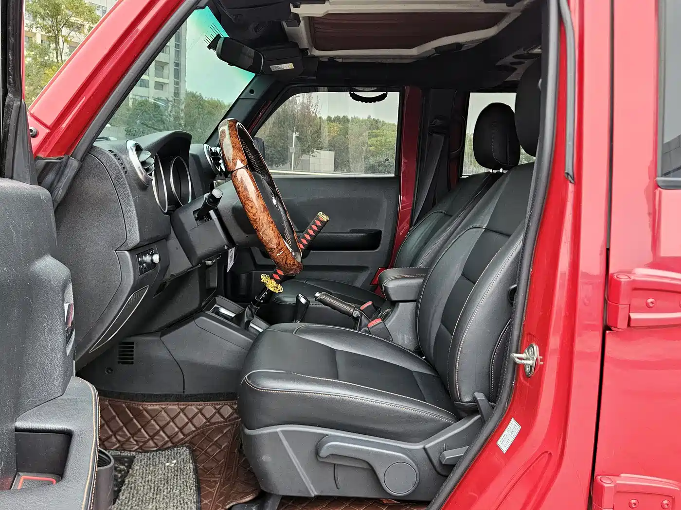 BAIC ORV Beijing Offroad BJ40 2016 Model 40L 2.0T Manual 4WD Premium фото 4