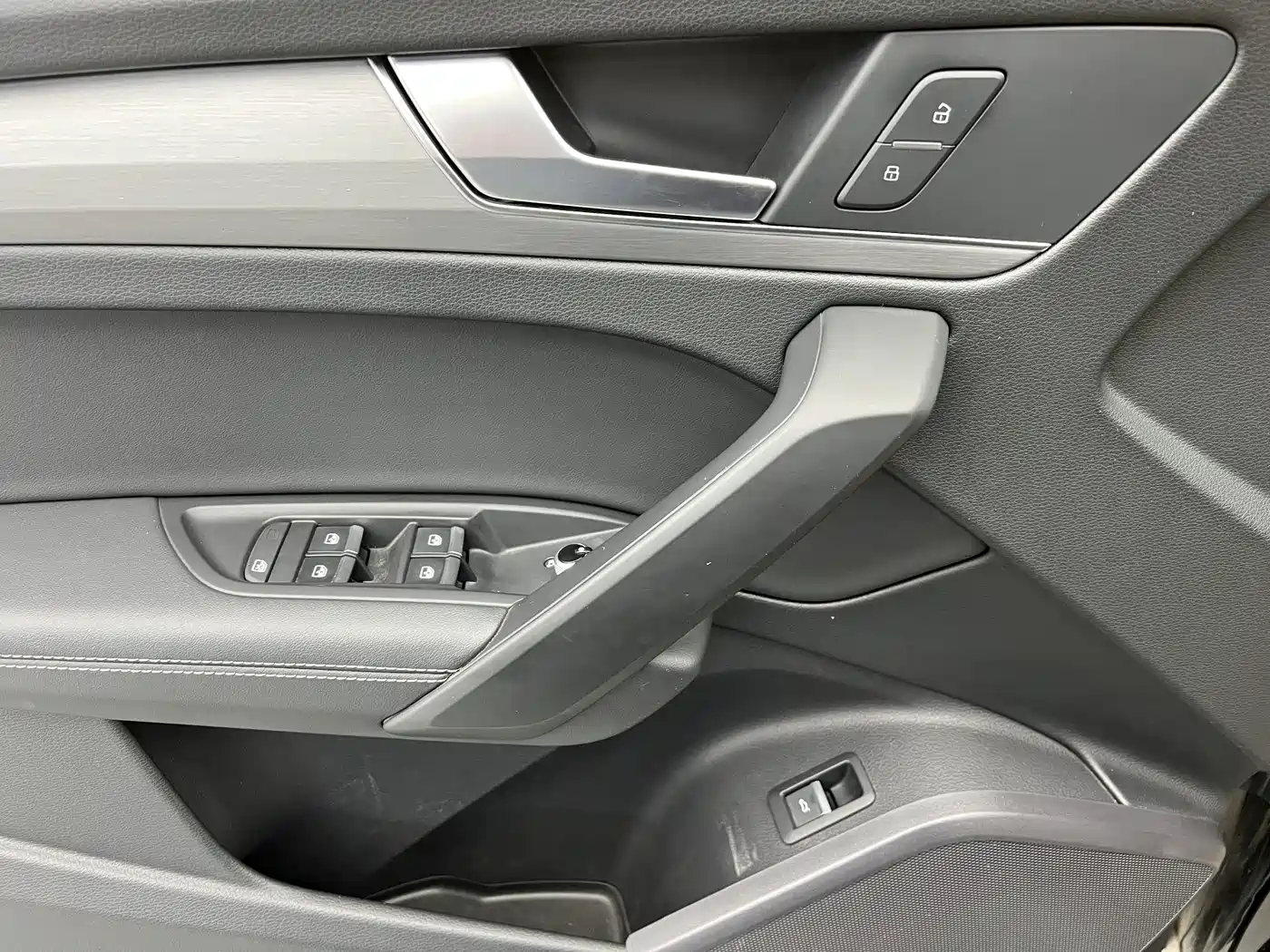 Audi Q5L 2021 40 TFSI Fashion Dynamic фото 4