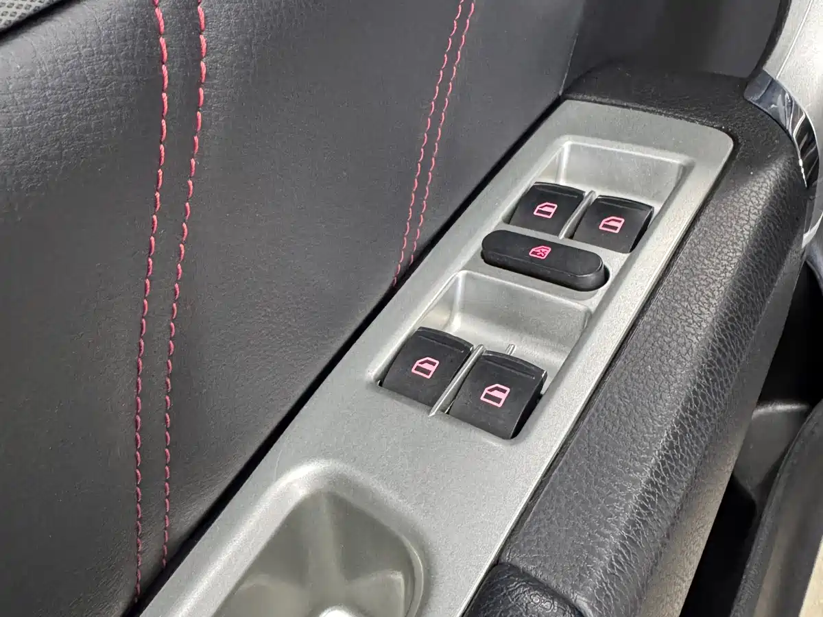 Haval M6 2019 1.5T DCT 2WD Elite Type China VI фото 10
