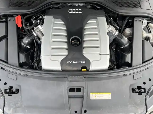 Фото 9 - Audi A8