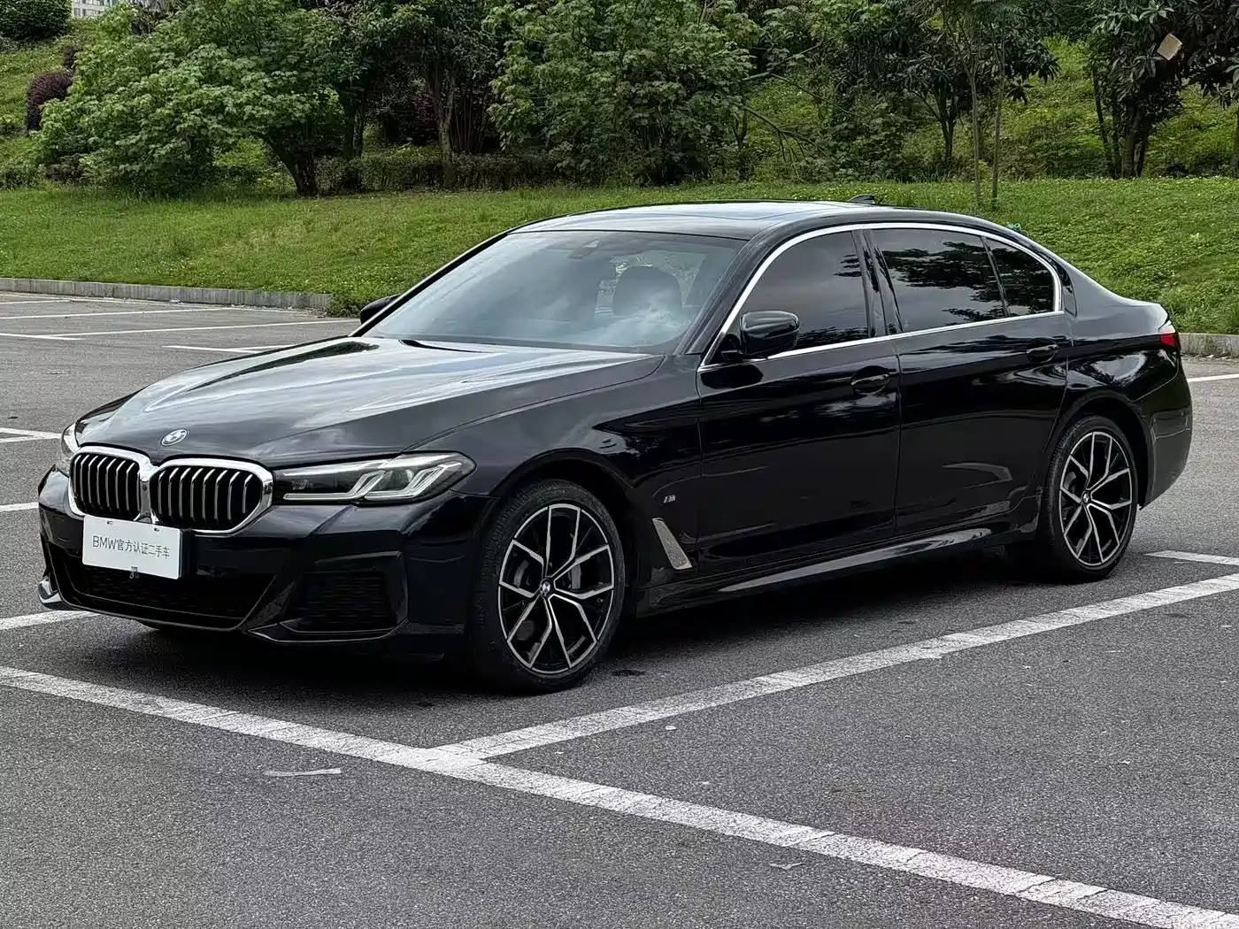 BMW 5 Series 2022 Facelift II 530Li Premium Package M Sport