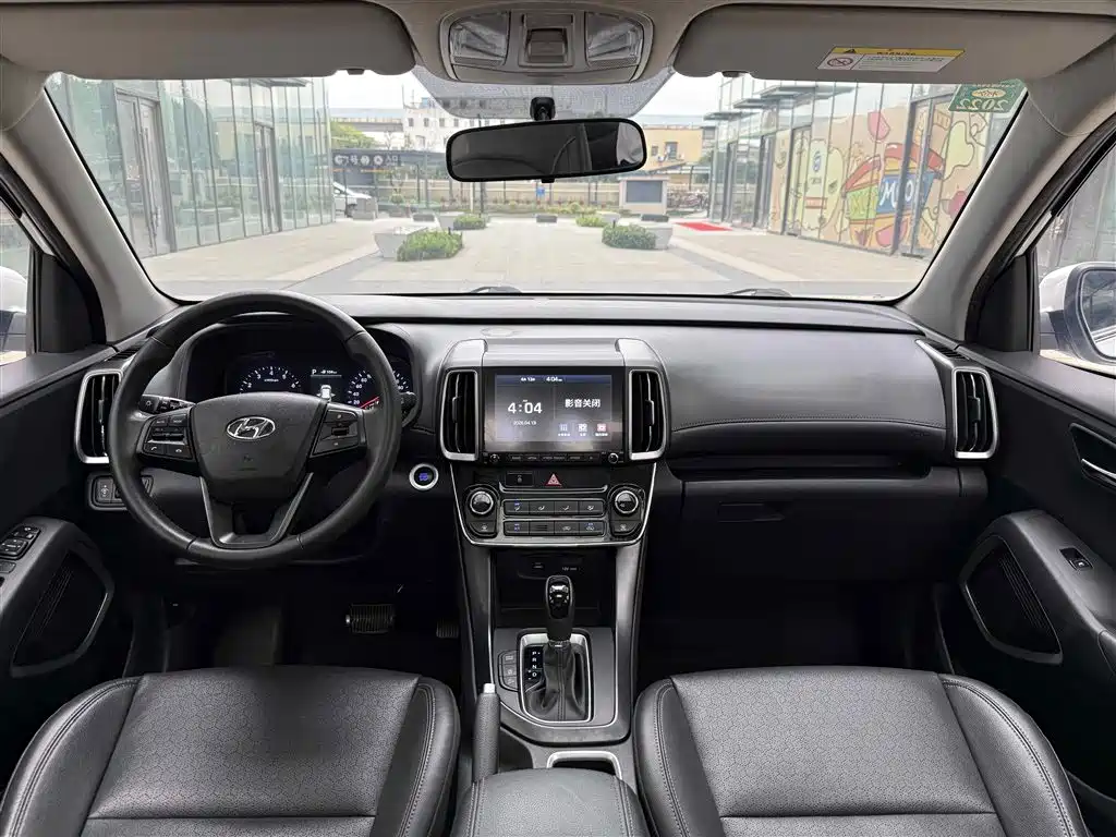 Hyundai Beijing Hyundai ix35 2019 2.0L Automatic 2WD Zhiyong·Smooth Enjoy China VI фото 21