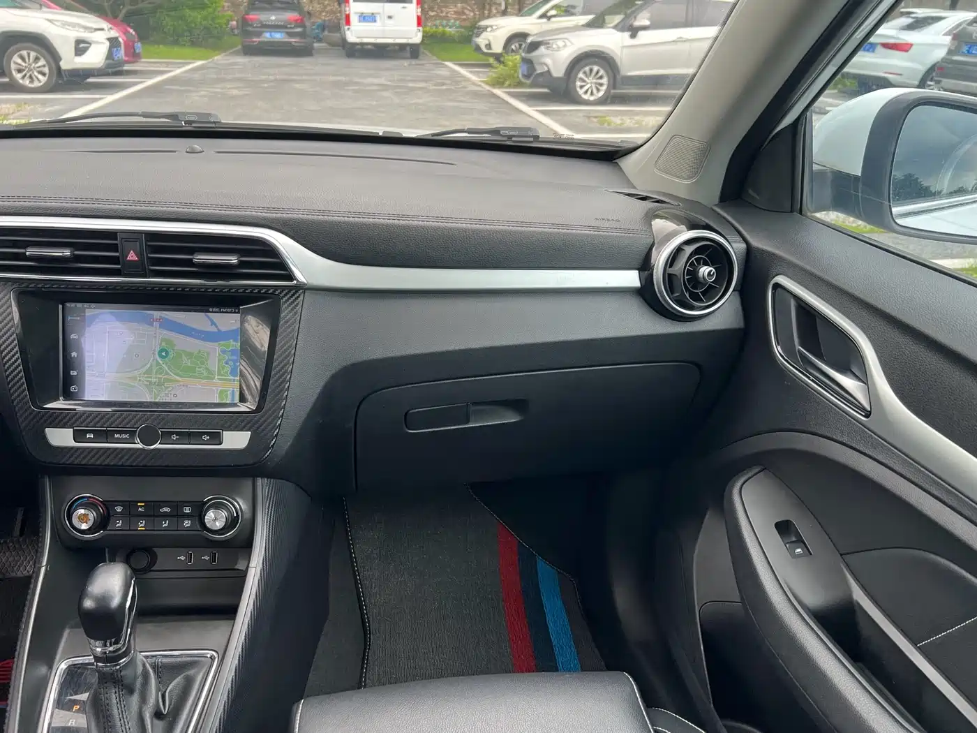 MG ZS 2017 2017 1.5L Auto Premium Internet Edition