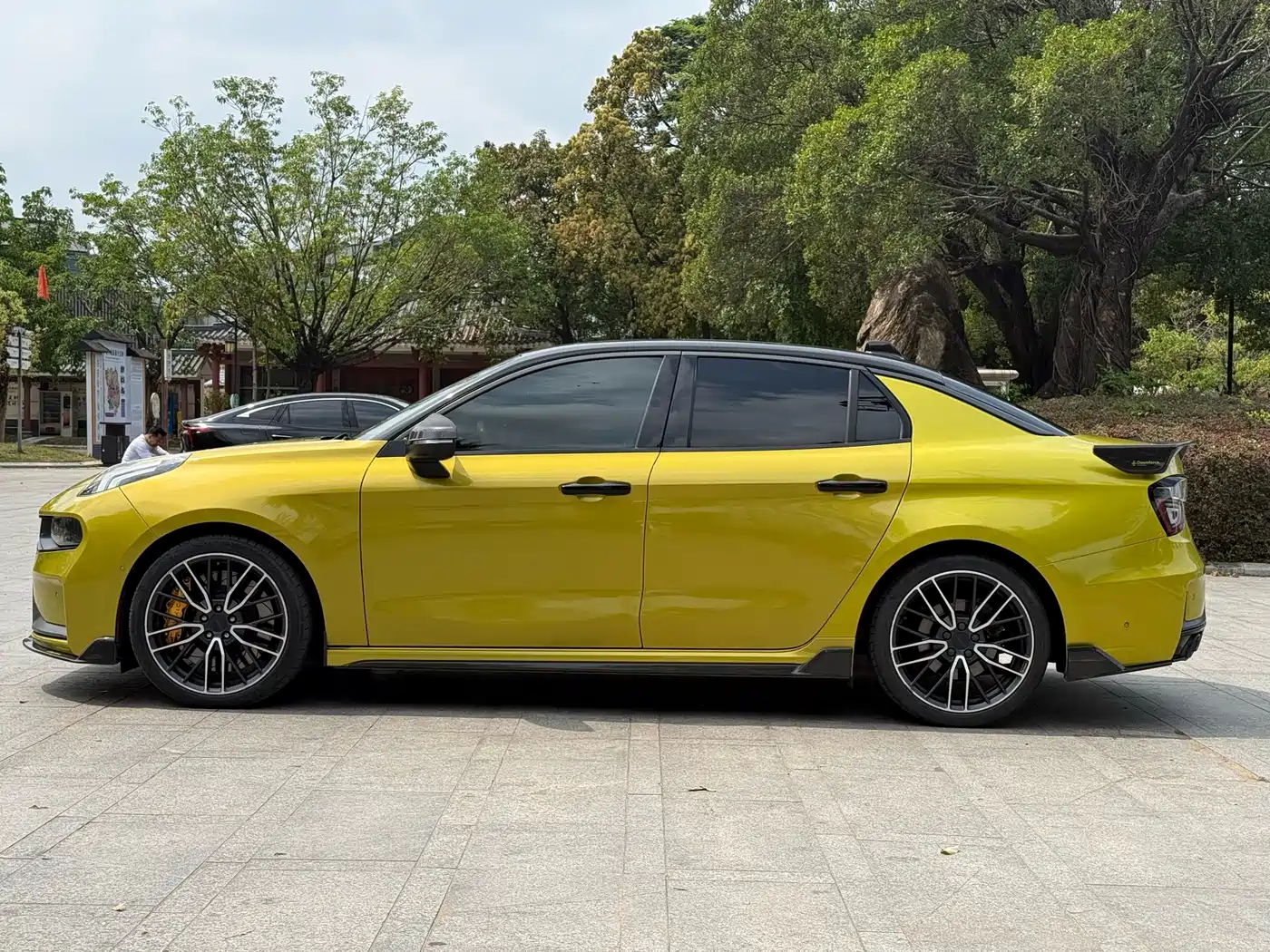 Lynk & Co 03 2021 03+ 2.0TD Auto Performance Package Edition фото 10