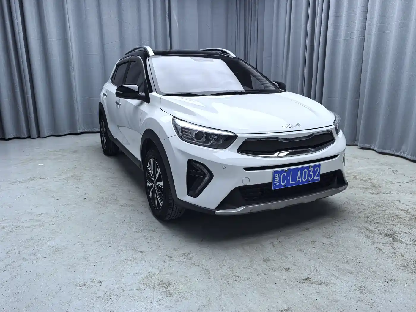Kia KX1 2021 1.4L CVT Fun Sunroof Version фото 3
