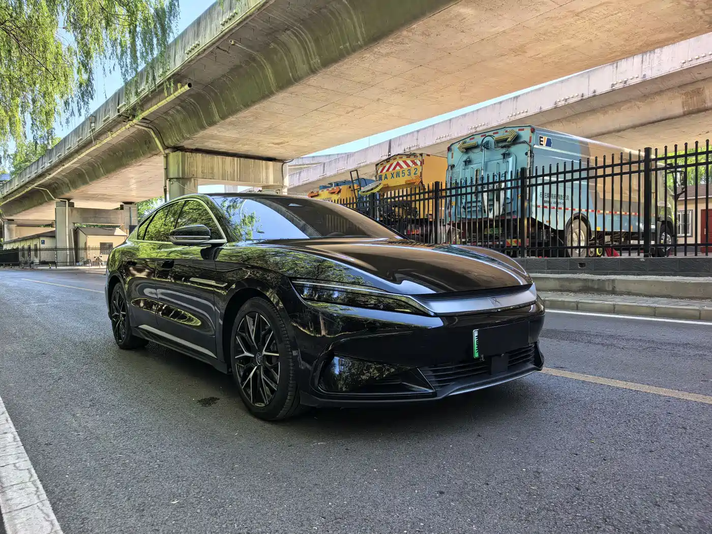 BYD Han 2022 EV Genesis Edition 610KM AWD Premium фото 3