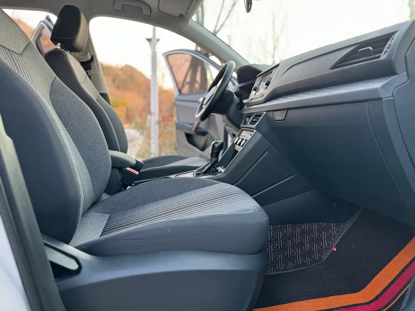 Volkswagen Tharu 2020 280TSI 2WD Trend Edition China VI фото 6