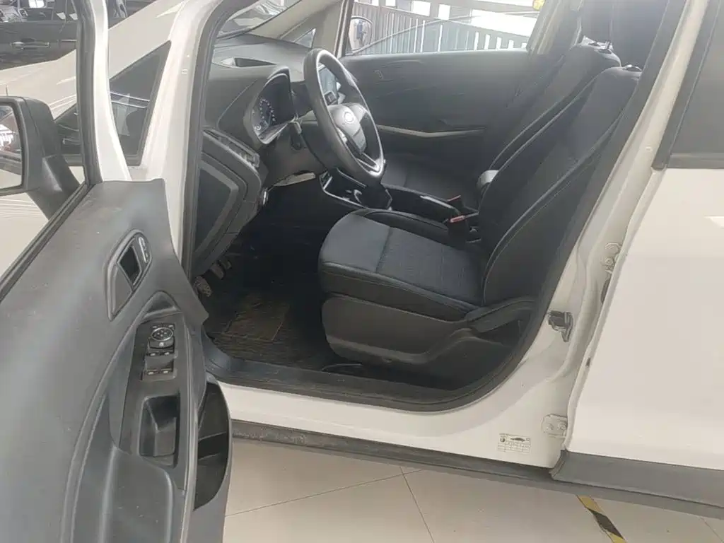 Ford EcoSport 2020 2018 1.5L Manual Wing Elite