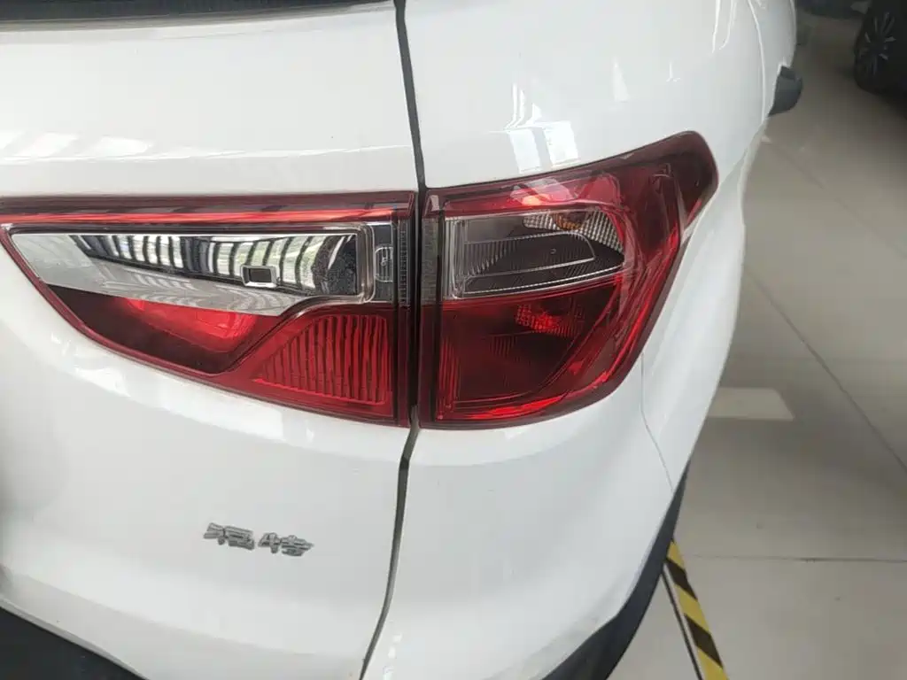 Ford EcoSport 2020 2018 1.5L Manual Wing Elite