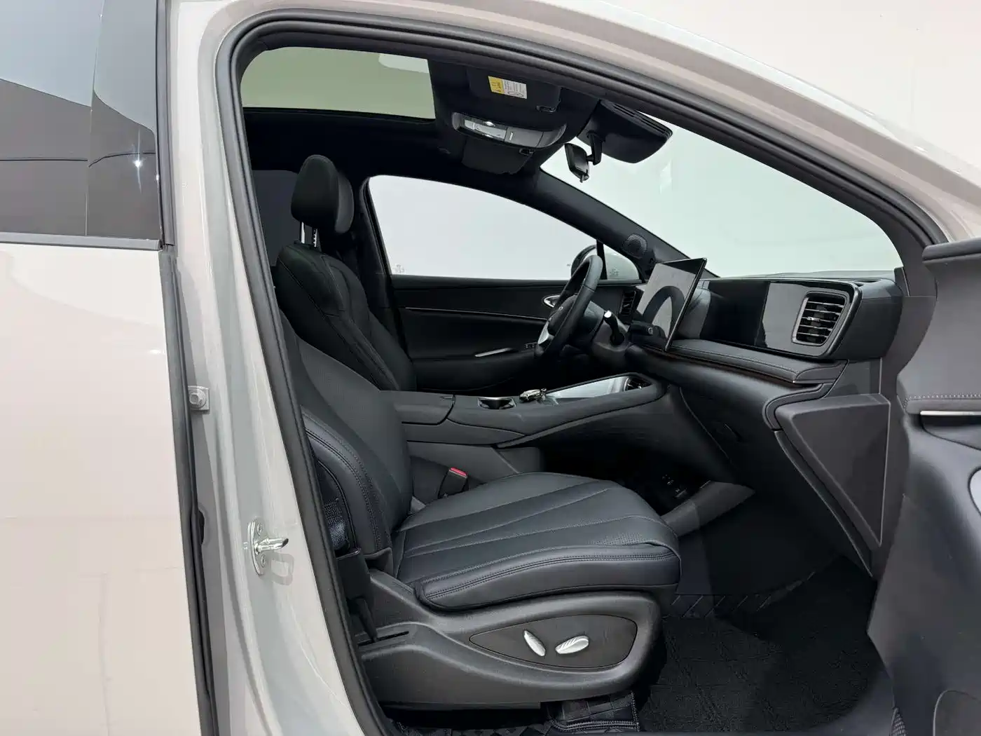 BYD Sealion 06 New Energy 2025 EV 605 Pilot Pro Edition фото 19
