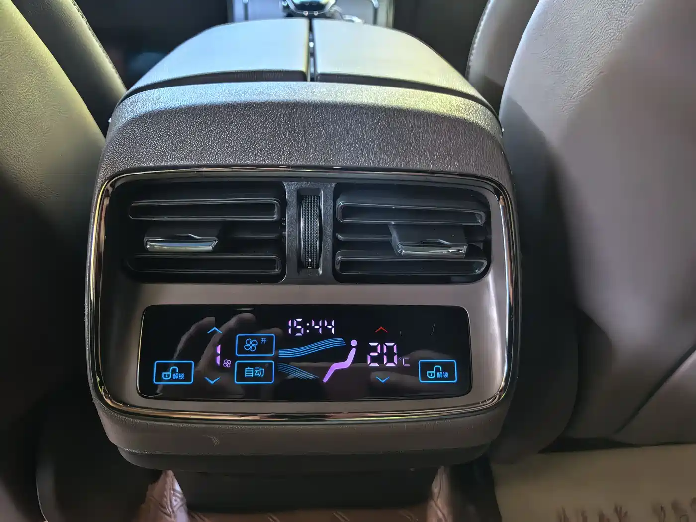 BYD Han 2022 EV Genesis Edition 610KM AWD Premium фото 7