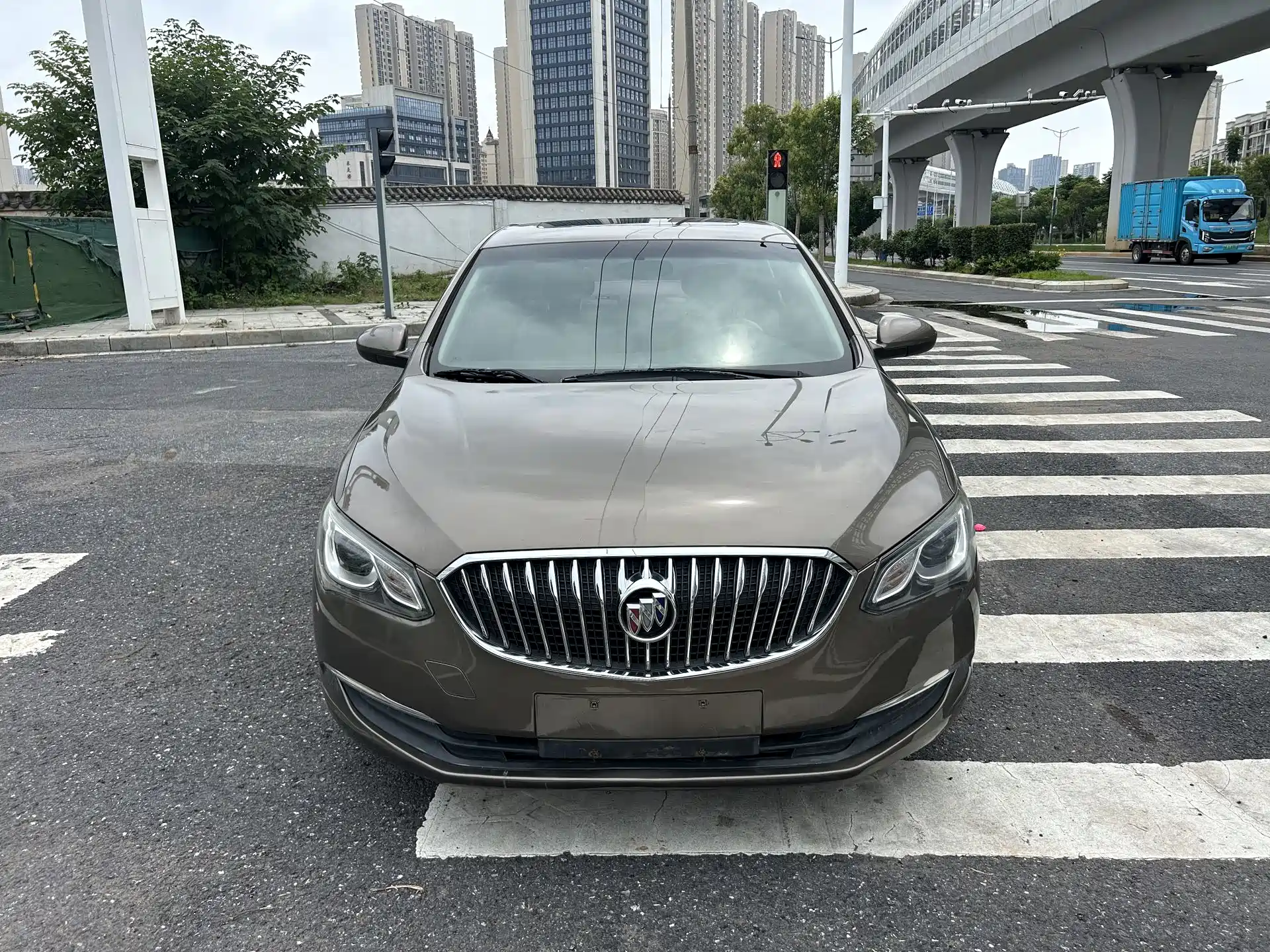 Фото 1 - Buick Excelle