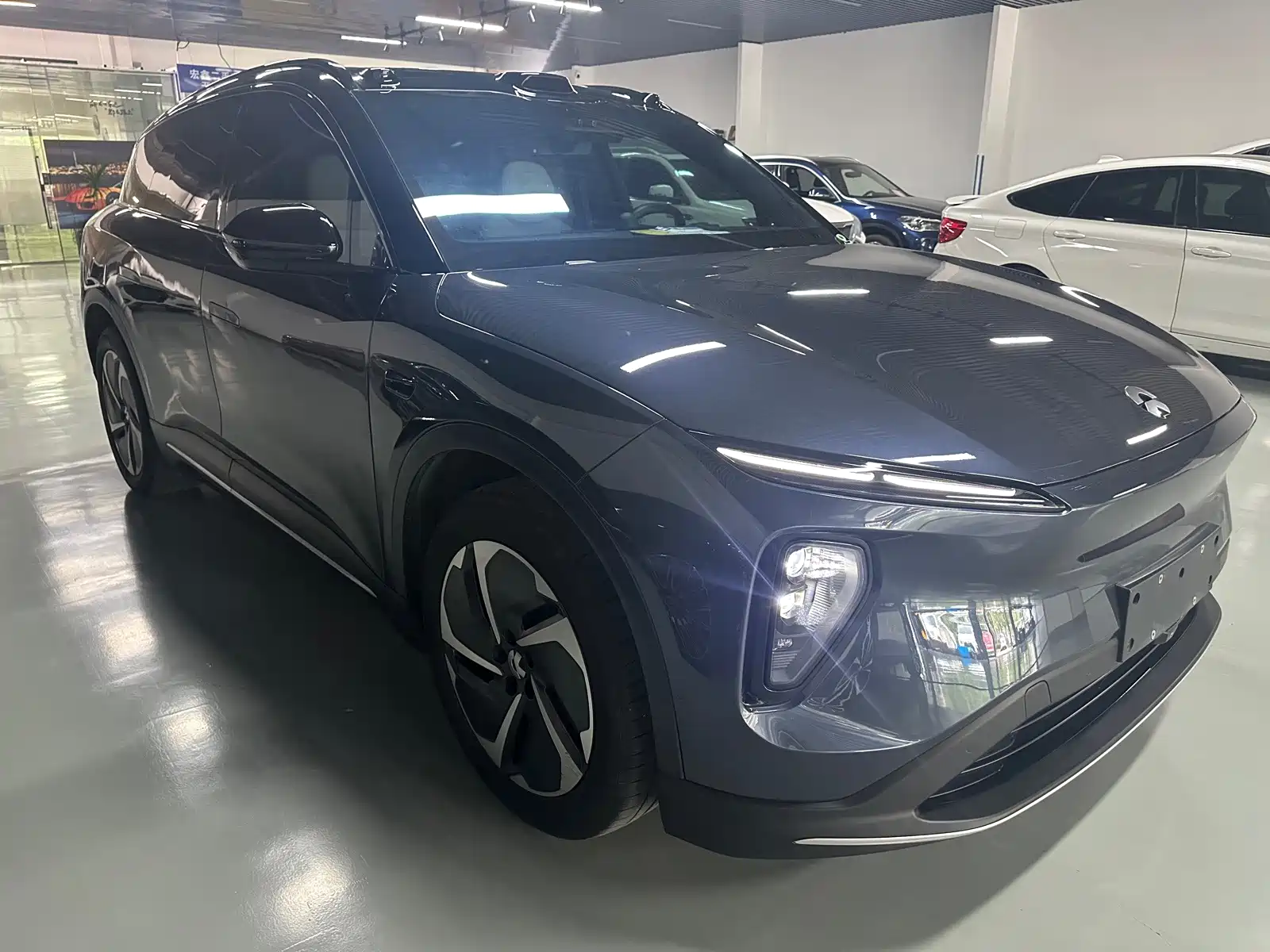 Фото 2 - NIO ES6