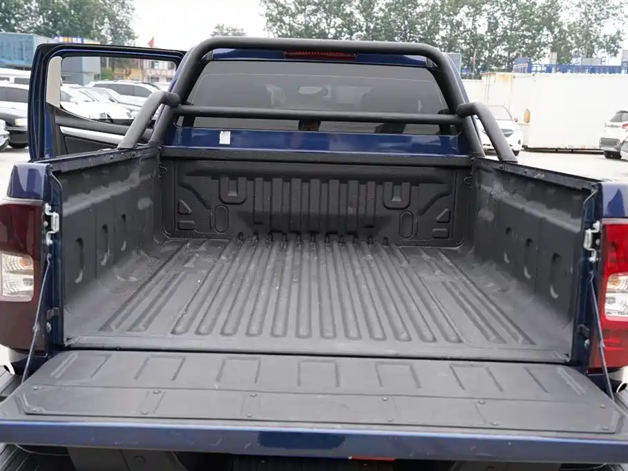 Isuzu Qingling T28 2026 2025 2.8T Diesel Manual 4WD Standard Long Wheelbase
