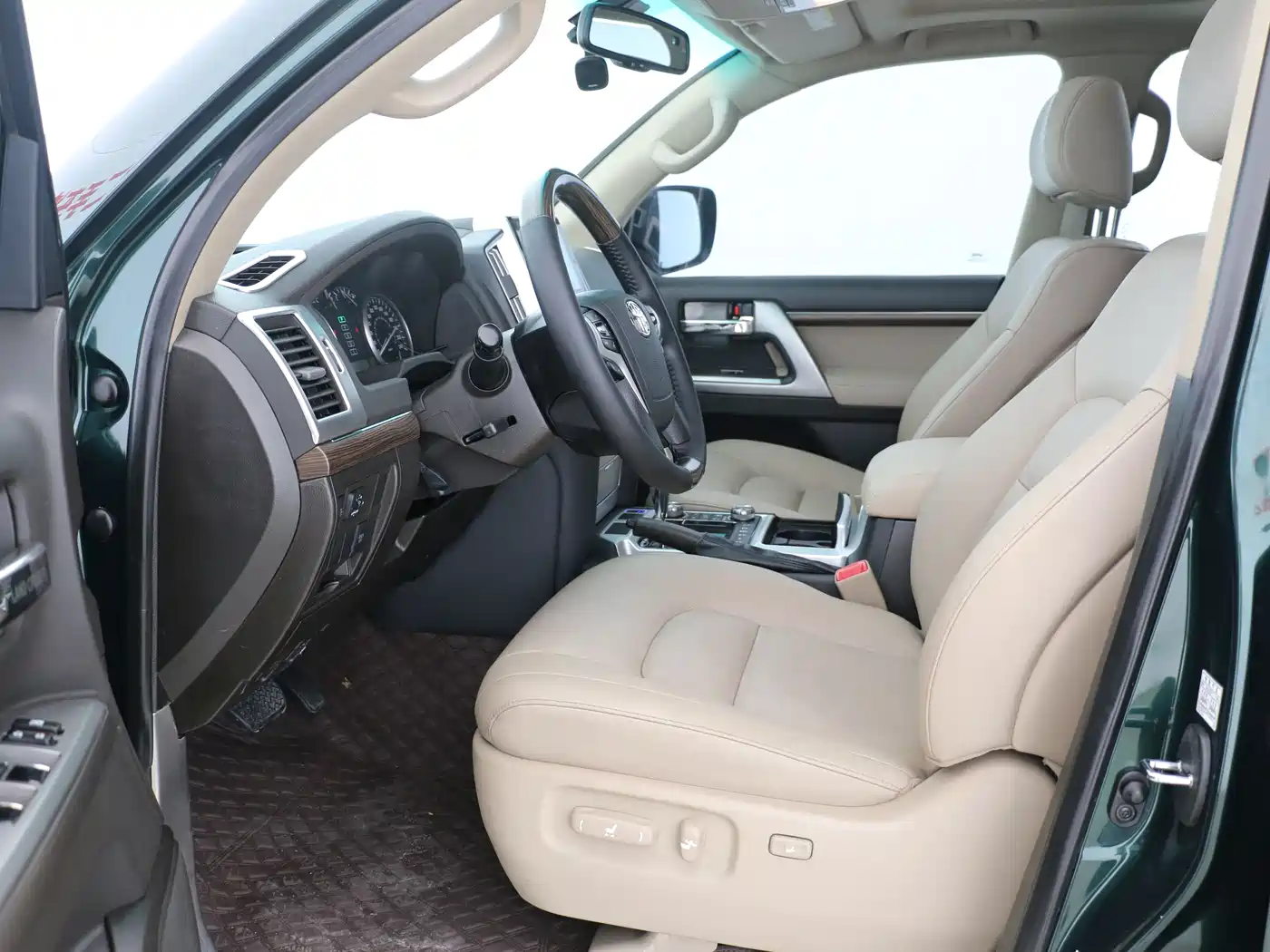 Toyota Land Cruiser 2010 Model 4.0L Automatic VX фото 7