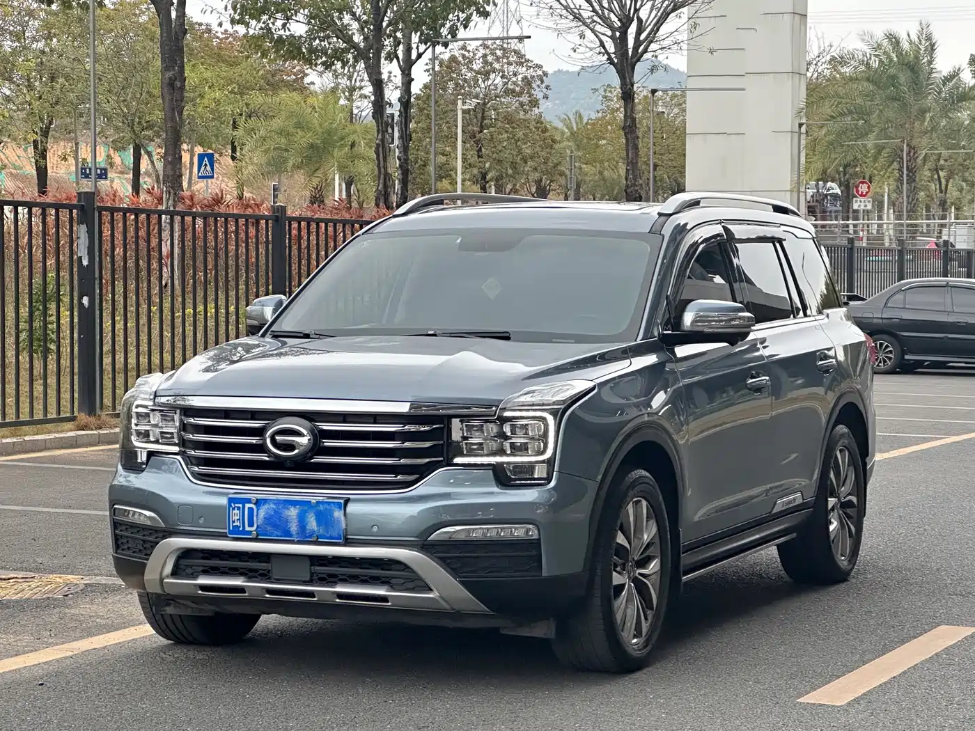 GAC Trumpchi Trumpchi GS8 2017 320T 2WD Luxury Smart Connect (7-seater)