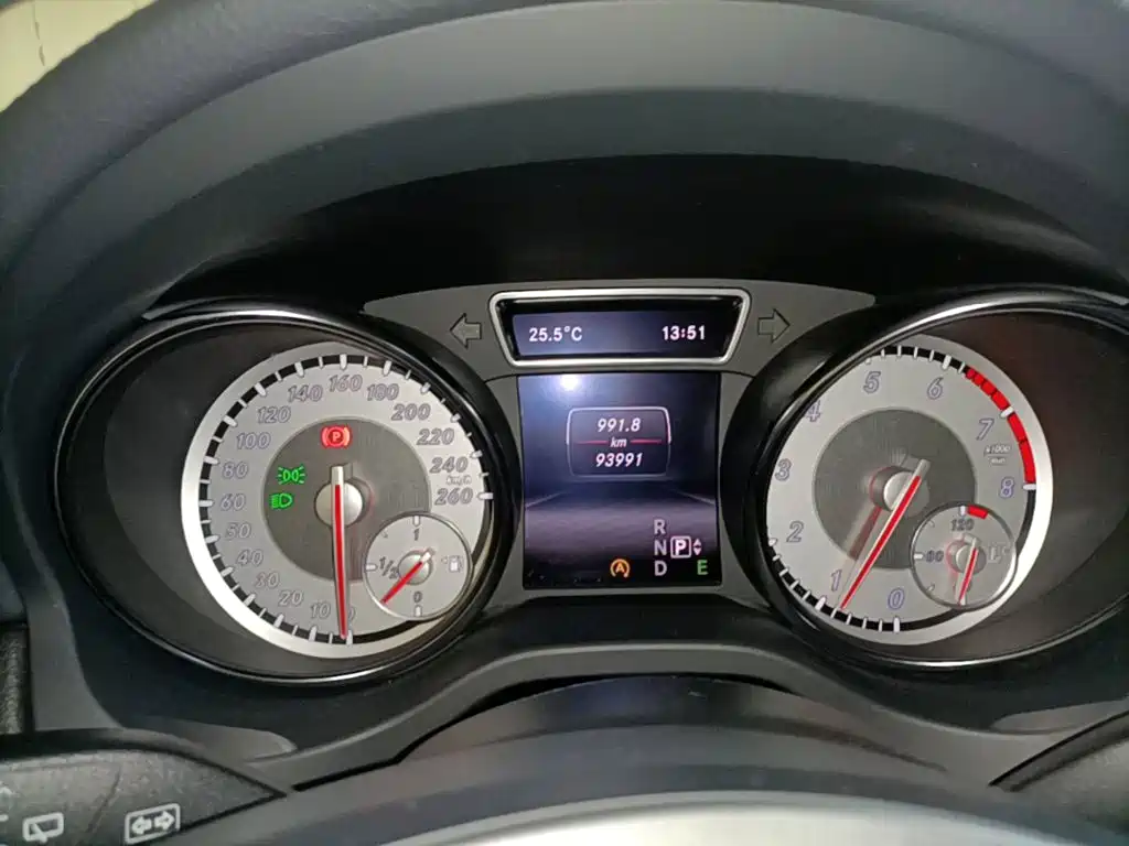 Mercedes-Benz GLA 2015 2015 GLA 220 4MATIC Fashion Edition