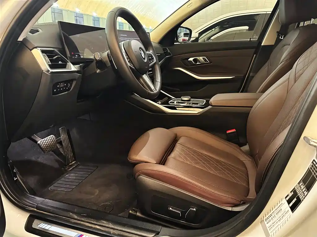 BMW 3 Series 2024 320Li M Sport Package фото 23