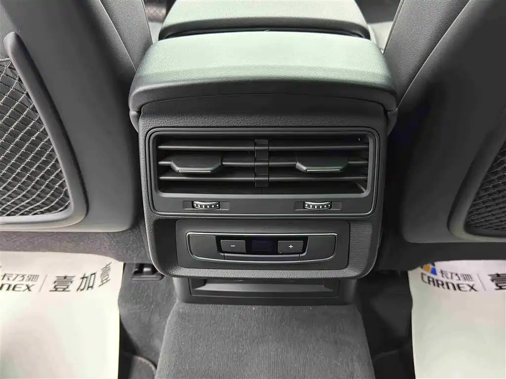 Audi Q7 2023 45 TFSI quattro S line Sport фото 11