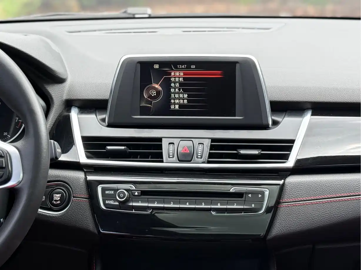 BMW 2 Series Gran Tourer 2015 218i Leading фото 9