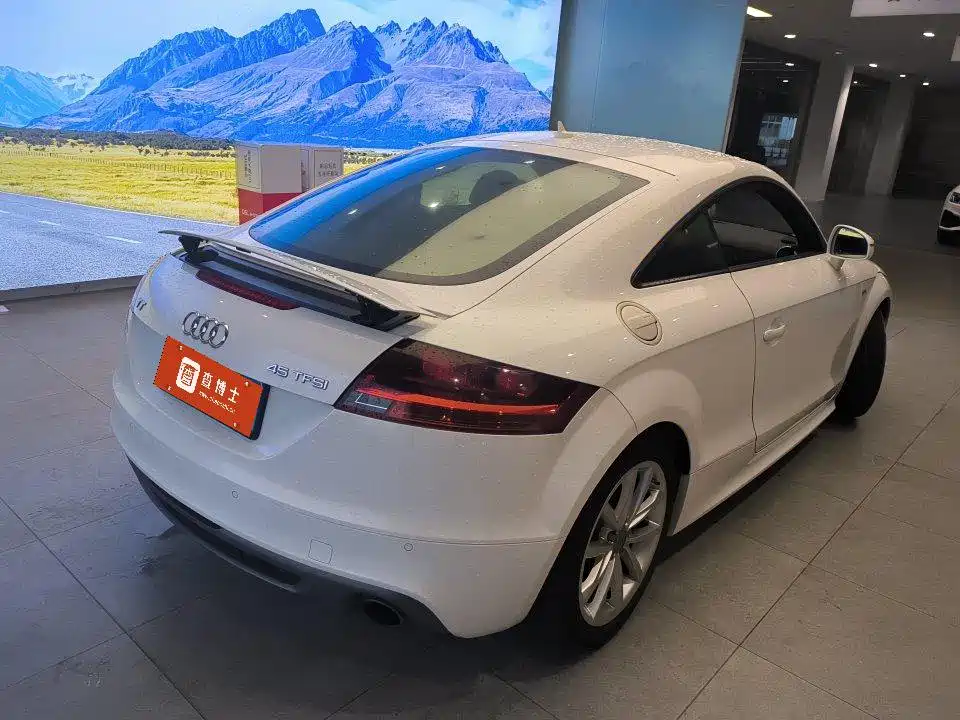 Audi TT 2014 2014 TT Coupe 45 TFSI Premium Edition