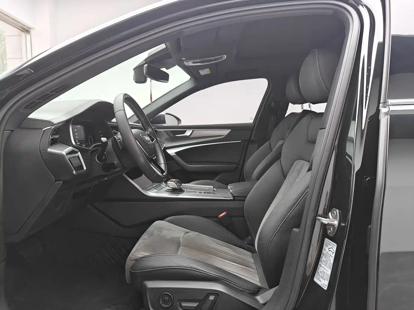 Audi A6L 2020 45 TFSI quattro Premium Dynamic фото 9