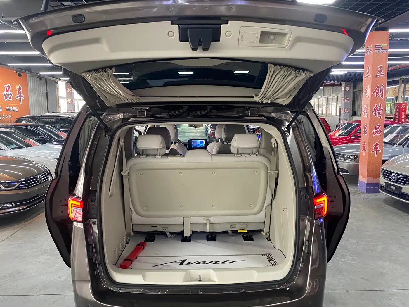 Buick GL8 2022 Land Business Class 652T Comfort фото 13