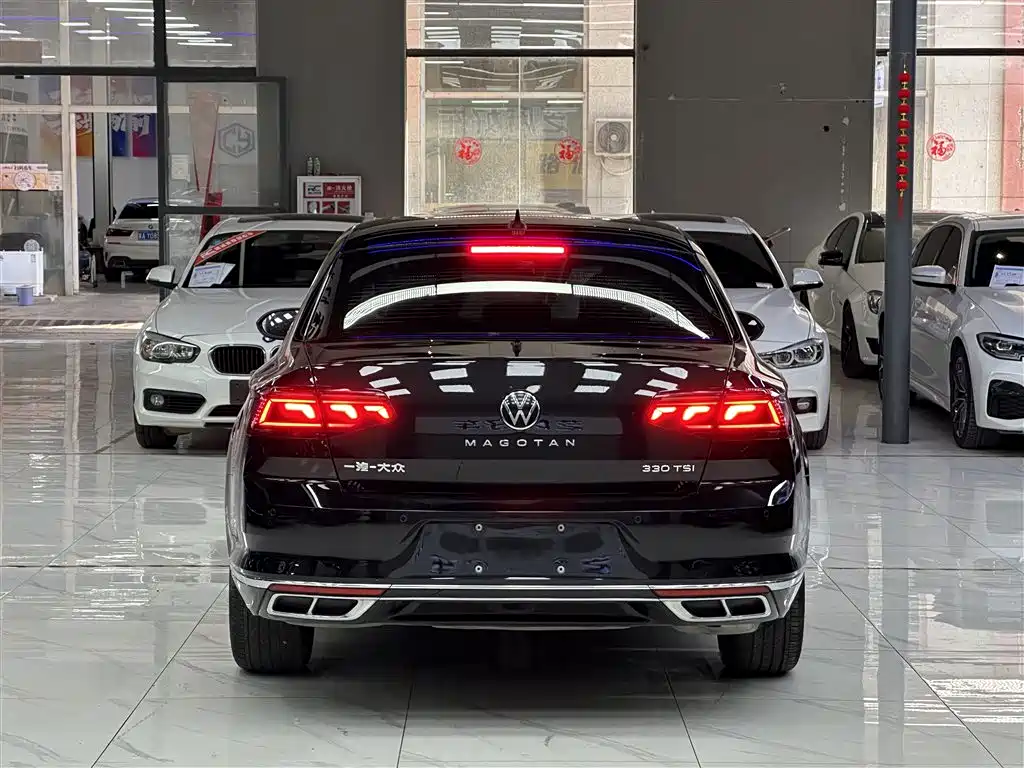 Volkswagen Magotan 2023 2 Million Units Anniversary Edition 330TSI DSG Leading Type фото 5