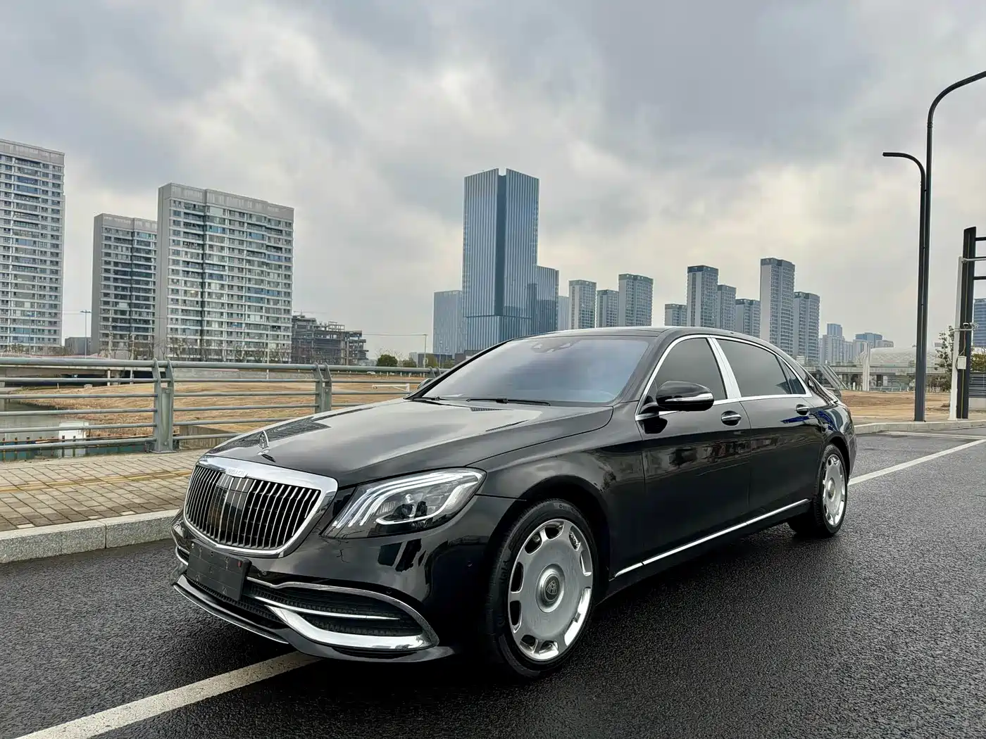 Mercedes-Benz Maybach S-Class 2016 S 400 4MATIC