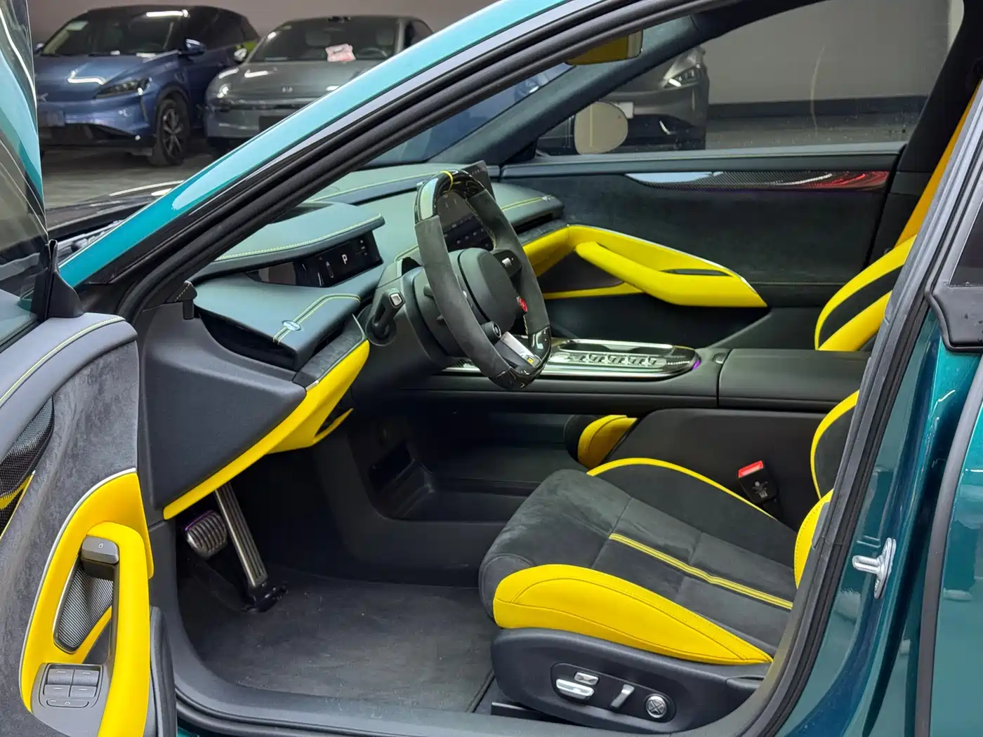 XIAOMI CAR XIAOMI SU7 ULTRA