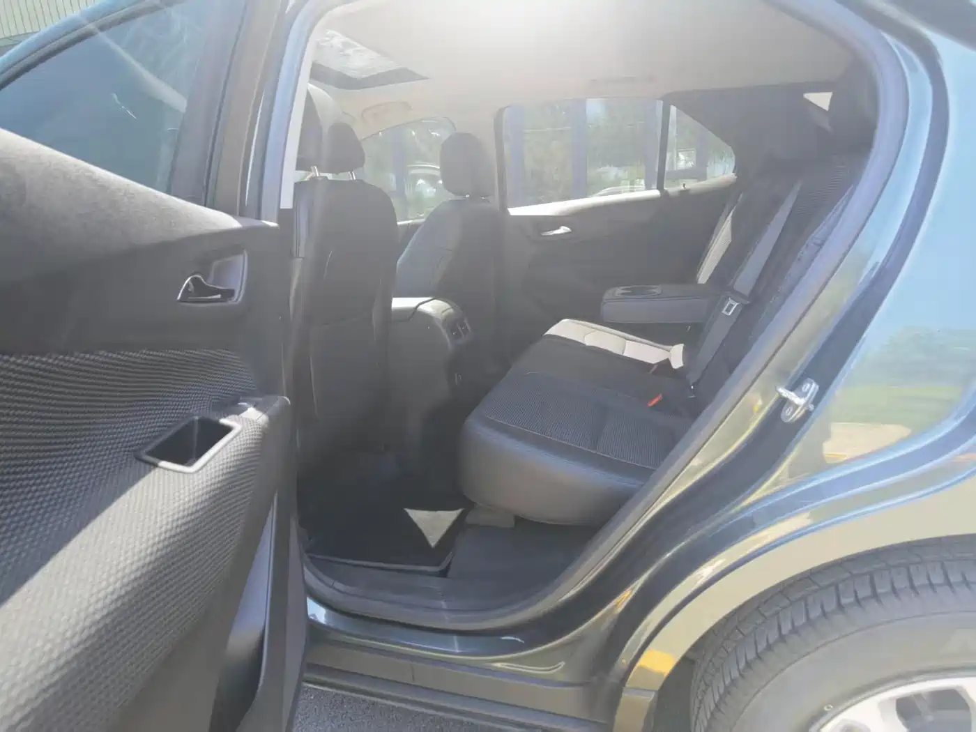 Chevrolet Equinox 2018 535T Automatic Frontier Edition фото 18